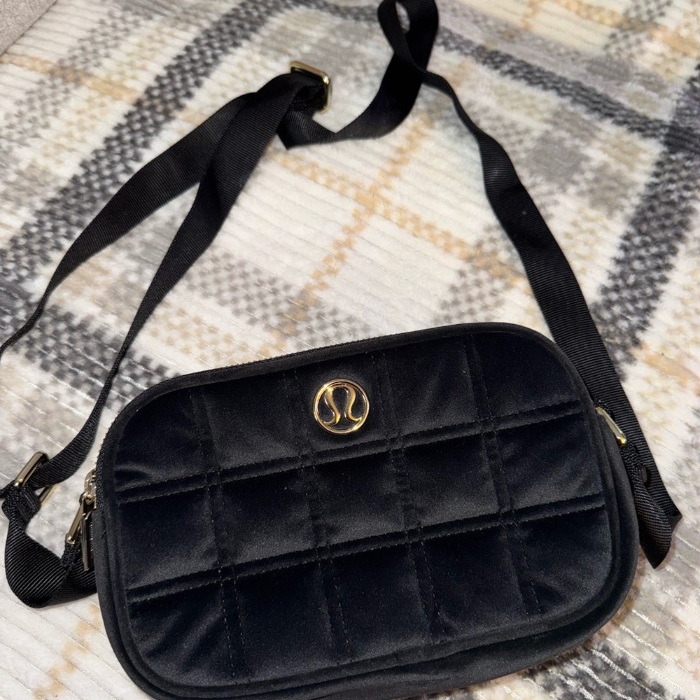 lululemon athletica Black Quilted Crossbody Bag